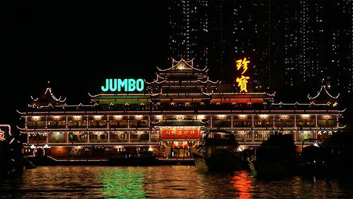 Jumbo Floating Restaurant in Halong