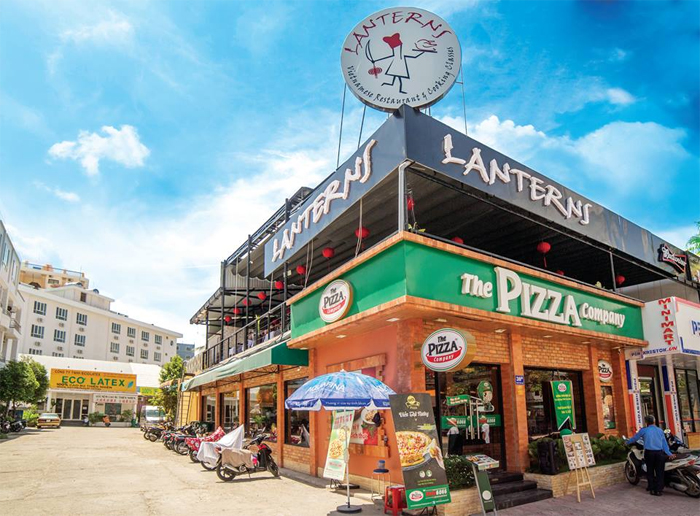 Lantern Restaurant at 72 Nguyen Thien Thuat Street, Nha Trang