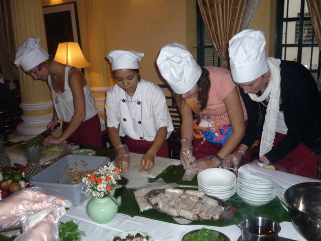 Hanoi Cooking Class at Viet Kitchen Restaurant