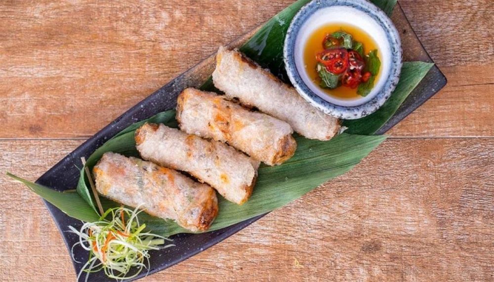 Vietnamese fried spring rolls