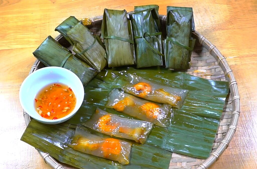 Hue dishes - Loc Cake (Banh Loc)