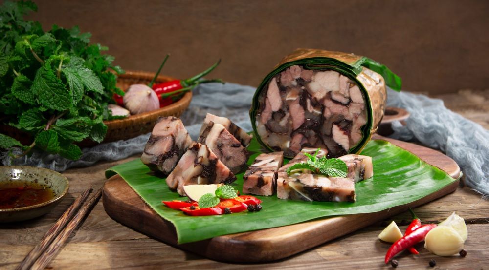 Pig head cheese (Giò Thủ)